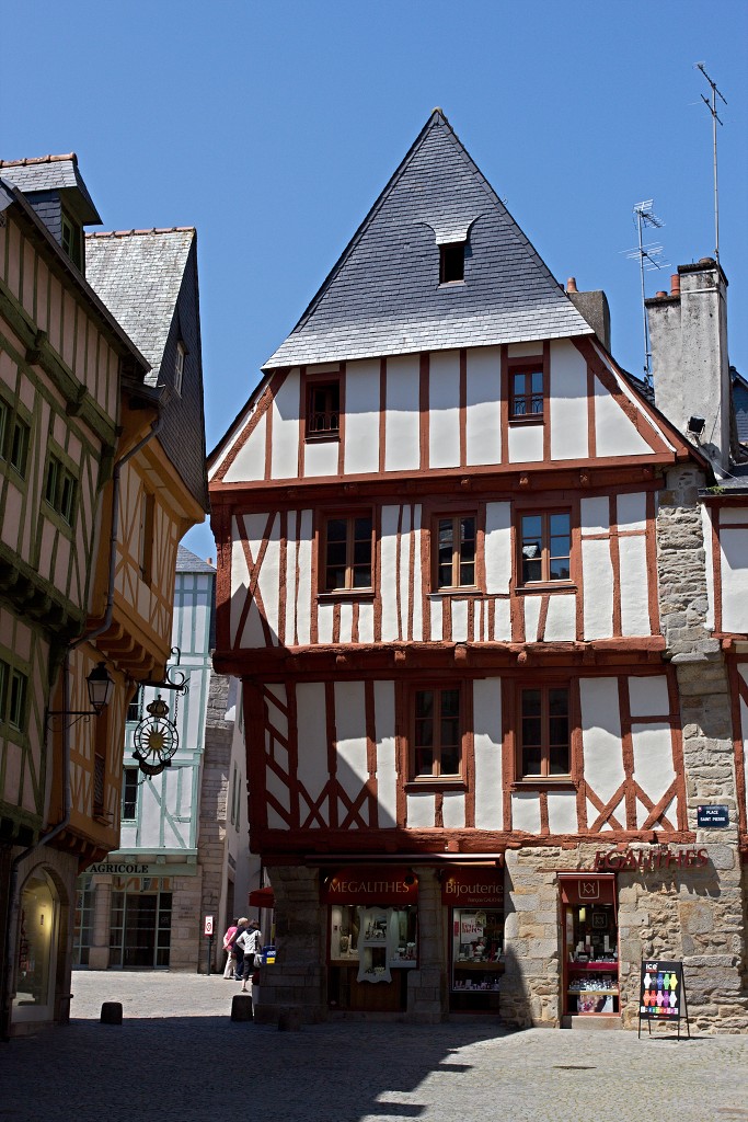 La cathédrale Saint-Pierre de Vannes morbihan bretagne frankrijk Stadsmuren normandie france citadelle erfgoed